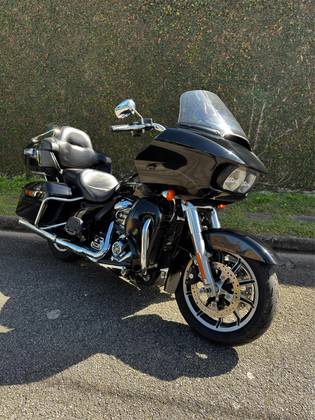 HARLEY-DAVIDSON ROAD GLIDE ULTRA HARLEY-DAVIDSON ROAD GLIDE ULTRA